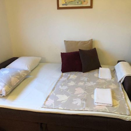 Garsonjera Katarina Apartment Split Bagian luar foto