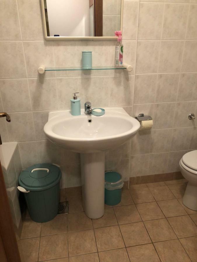 Garsonjera Katarina Apartment Split Bagian luar foto